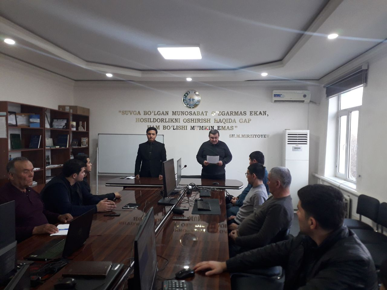 КОНСТИТУЦИЯ КУНИГА БАҒИШЛАНГАН МАЪНАВИЙ-МАЪРИФИЙ ТАДБИР