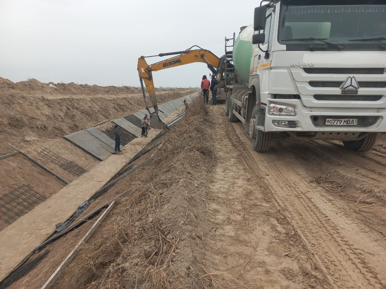 СУҒОРИШ ТАРМОҚЛАРИНИ БЕТОНЛАШ ЖАДАЛЛИК БИЛАН ДАВОМ ЭТТИРИЛМОҚДА