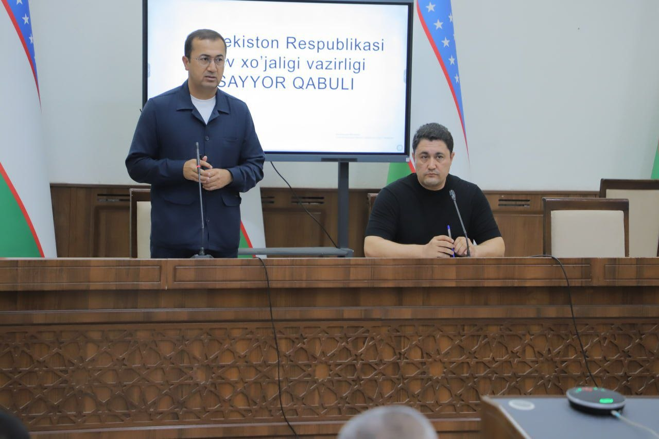 ЯНГИАРИҚ ТУМАНИДА СУВ ХЎЖАЛИГИ ВАЗИРИ ЎРИНБОСАРИ Р.ҚАРШИЕВНИНГ НАВБАТДАГИ САЙЁР ҚАБУЛИ БЎЛИБ ЎТДИ